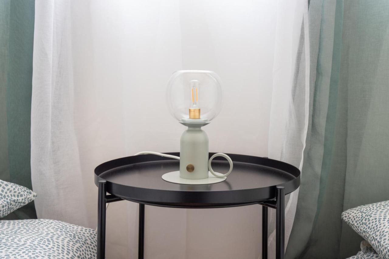 *Le Cosy* 3 Chambres Hypercentre - Parking - Wifi アヴィニョン エクステリア 写真